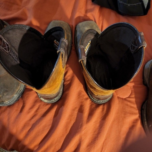Ariat Steel Toe Waterproof boots - Picture 3 of 4